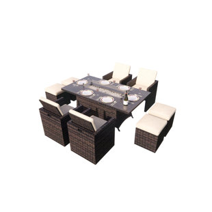 PRIMESTOK Dantre Wicker/Rattan 4 - Person Seating Group With Cushions