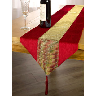 FAIRMONT PARK Adrie Table Runner