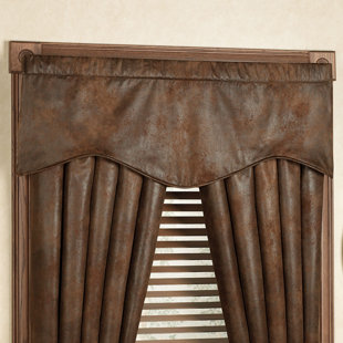 VICTOR MILL Gatlinburg Scalloped 50'' W Window Valance in