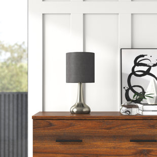 MERCURY ROW Esaw Metal Table Lamp