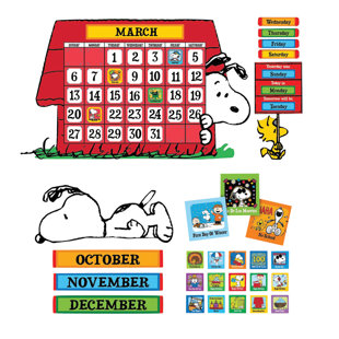 EUREKA CLASSROOM Peanuts Calendar Bulletin Board Set