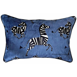 METROHOUSE DESIGNS Velvet Throw Pillow