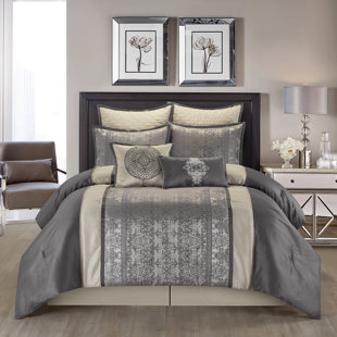 NANSHING AMERICA, INC Arabesque 8 Piece Traditional Comforter Set