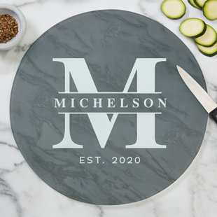 PERSONALIZATION MALL Lavish Last Name Personalized Round Glass Cutting Board