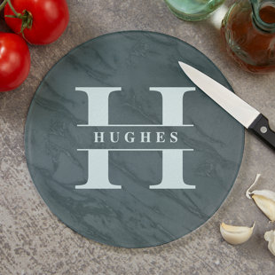 PERSONALIZATION MALL Lavish Last Name Personalized Round Glass Cutting Board