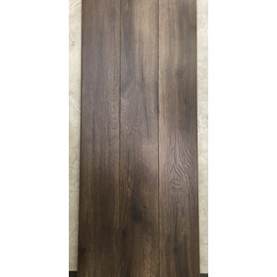 RMC GLOBAL TRADERS LTD. Napoli 7" x 48" x 12mm Laminate Flooring