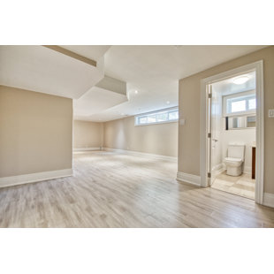 RMC GLOBAL TRADERS LTD. Rodenbach 7" x 48" x 12mm Laminate Flooring