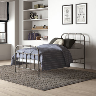 GREYLEIGH™ TEEN Luis Metal Bed