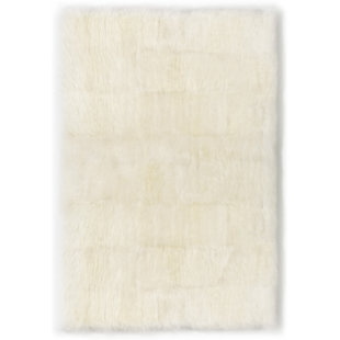 FIBRE BY AUSKIN Sheepskin Ivory Rug