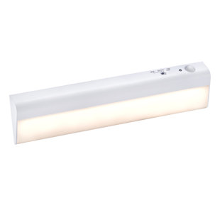 PUREOPTICS™ LED BY BLACK+DECKER® LED 9'' Under Cabinet Light Bar