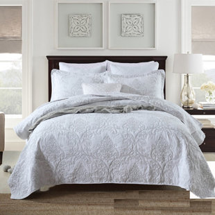 SHUBOZEMAN WHOLESALE & RETAIL LLC Modern & Contemporary Sateen Damask Quilt Set