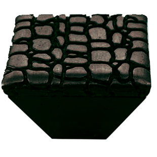 BIG SKY HARDWARE 1 1/4" Length Square Knob