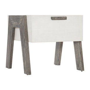 BERNHARDT Kingsdale End Table