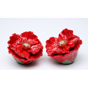 Cosmos Gifts Poppy Flower Salt and Pepper Set