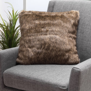 LE POUF Elise Velvet Throw Pillow