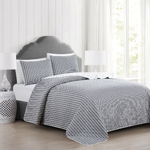 MARKET & PLACE Nora No Striped Quilt Set