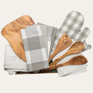 DUNROVEN HOUSE, INC. Assorted Linens Set (Set of 8)