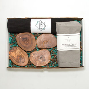 DUNROVEN HOUSE, INC. Rectangle Placemat And Napkin Set (Set of 3)