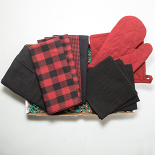 DUNROVEN HOUSE, INC. Assorted Linnen Set (Set of 4)