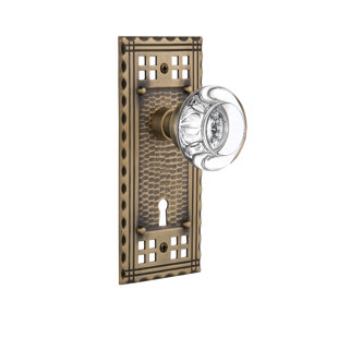 NOSTALGIC WAREHOUSE Craftsman Plate with Decorative Keyhole and Round Clear Crystal Door Knob