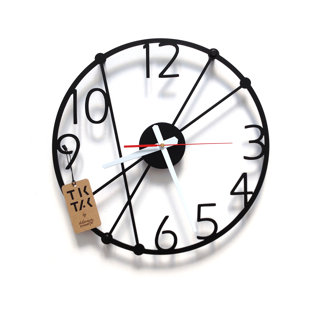 DECOLICIOUS Metal Wall Clock