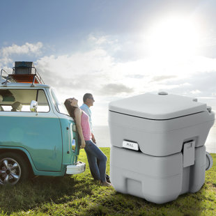 WUJIJIA™ 5.3 GPF Round Comfort Height Floor Mounted One-Piece Toilet (Seat Included)