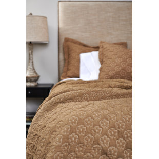 AMITY HOME Edmere Single Quilt