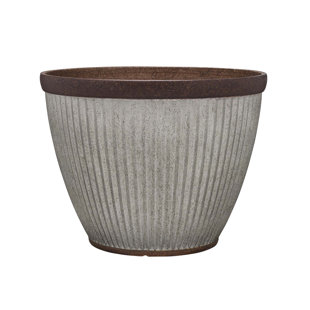 SOUTHERN PATIO® Westlake Resin Pot Planter