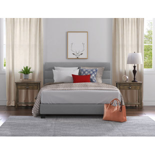 CLICK DECOR Hudson ClickDecor Hudson Upholstered Platform Bed with Straight Tufted Headboard