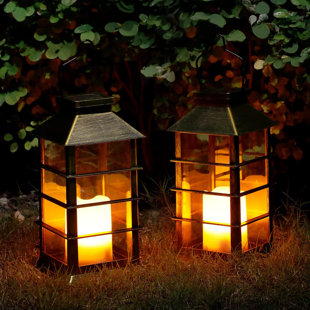 C&G OUTDOORS 11.6'' Solar Powered Outdoor Lantern
