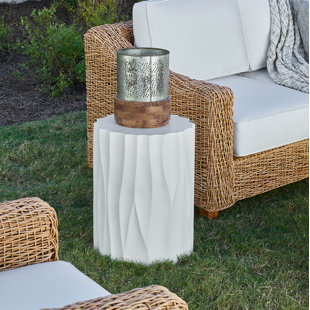 COASTAL LIVING™ BY UNIVERSAL FURNITURE Geneva Cast Concrete Side Table