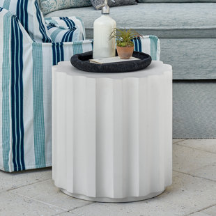 COASTAL LIVING™ BY UNIVERSAL FURNITURE Edisto Cast Concrete Side Table