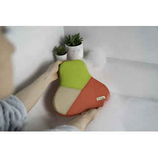 LIFEMAX LIMITED Freestanding Bath Pillow