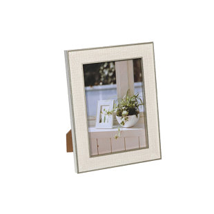 IH CASADÉCOR Ivory Picture Frame (Set of 2)