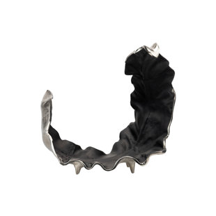 ETHAN CHLOE Skulptur