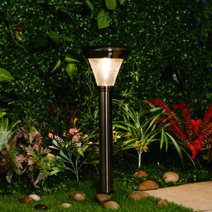 WESTINGHOUSE LIGHTING Low Voltage Solar Powered Integrated LED Metal Pathway Light Pack