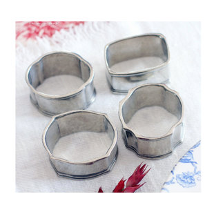 VAGABOND HOUSE Medici Living Metal Napkin Ring (Set of 4)