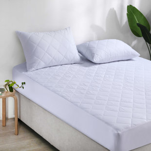 WAYFAIR BASICS™ Hypoallergenic Quilted Mattress Protector Soft Feel