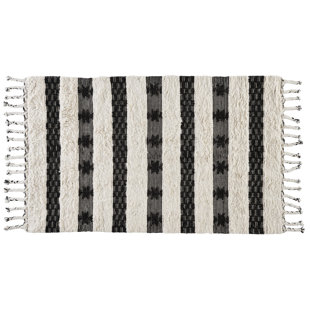 VILLA BY CLASSIC HOME Striped Rug