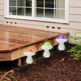 KAHOO White Solar Powered Integrated LED Pathway Light