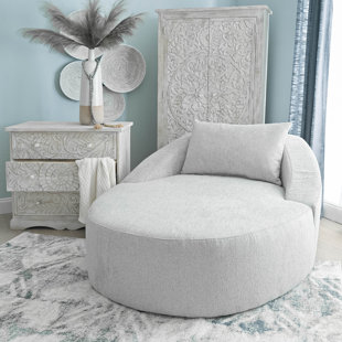 HOME BY SEAN & CATHERINE LOWE Piper Oval Chair
