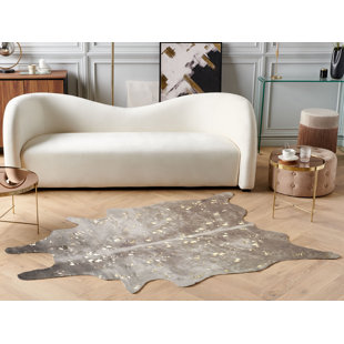 CANORA GREY Aimeric Cowhide Taupe Rug