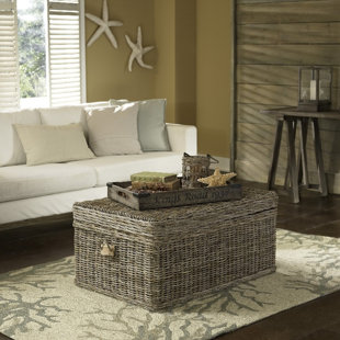 PADMAS PLANTATION Kubu Coffee Table Trunk