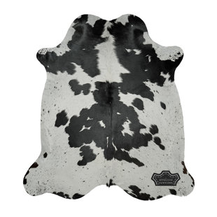 APPALOOSA COWHIDES Natural Chromatic Black & White Cowhide Rug