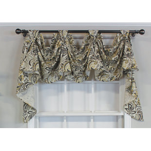 RLF HOME Findlay Paisley Cotton Blend Scalloped 60'' W Window Valance in