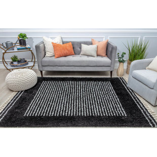 COSMOLIVING BY COSMOPOLITAN Bennett Modern Ebony Twilight Area Rug