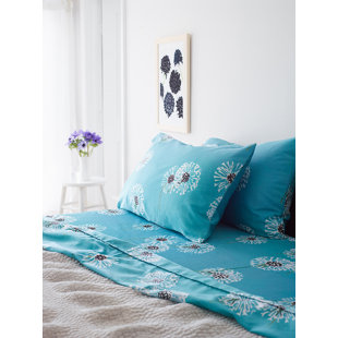 INDIA & PURRY Cotton Sateen Sheet Set: Dandelions on Aqua