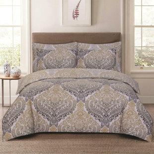 ASTORIA GRAND Gurule Polyester Damask Duvet Cover Set with Pillowcases