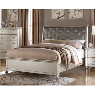 ROSDORF PARK Kamrun Vegan Leather Sleigh Bed