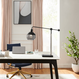 BOULEVARD EIGHT Metal Desk Lamp